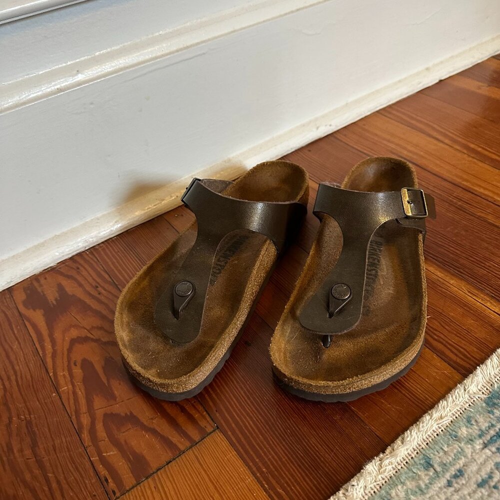 Birkenstock Gizeh in Metallic Brown Birko-Flor Size 37 EU